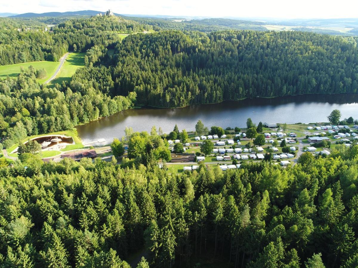 Freizeit- Und Campinganlage Gaisweiher Flossenburg Exterior photo
